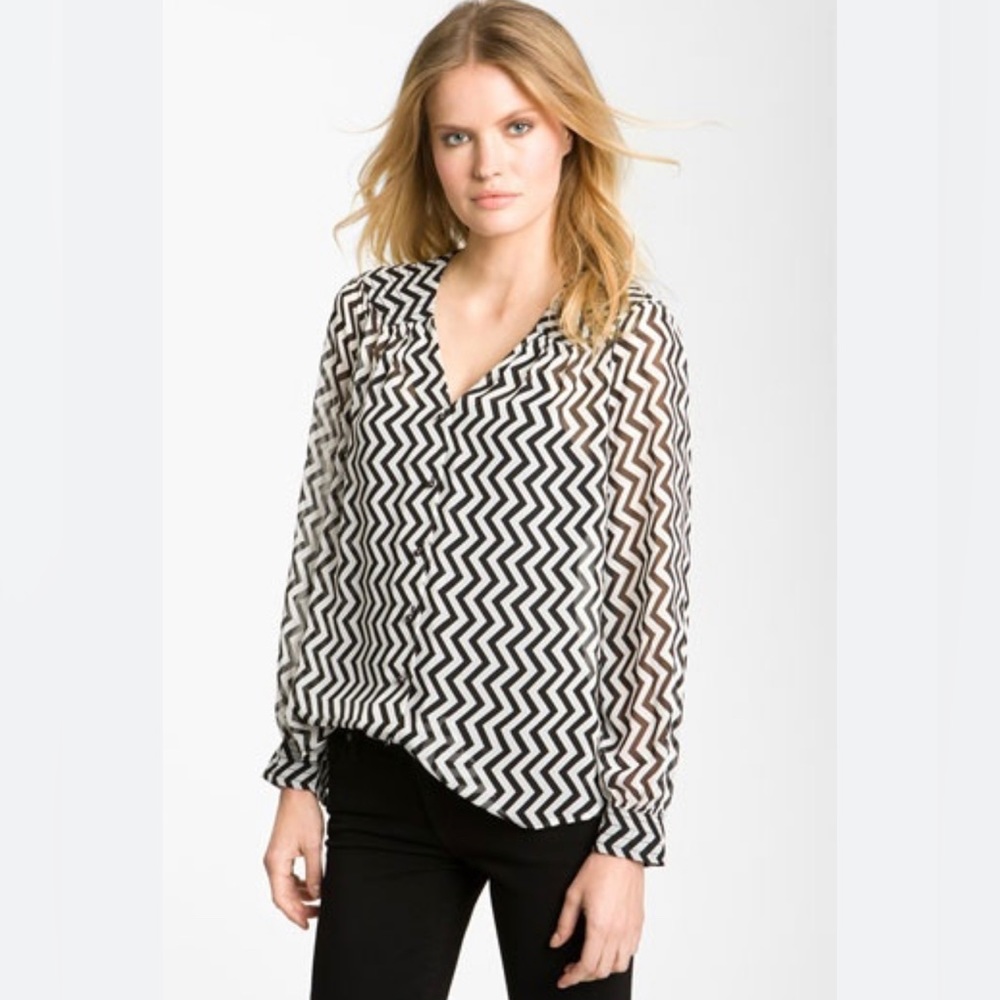 Bellatrix Black & White Sheer Button down Blouse W/Shoulder pads,  Women’s M